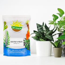 Coco Peat Perlite Potting Mix (8 Quarts), Loose Coconut Coir and Perlite